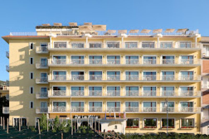 18 Vista dell'hotel